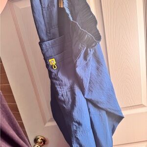 WonderWink Caribbean Scrub Pants and matching Scrub top